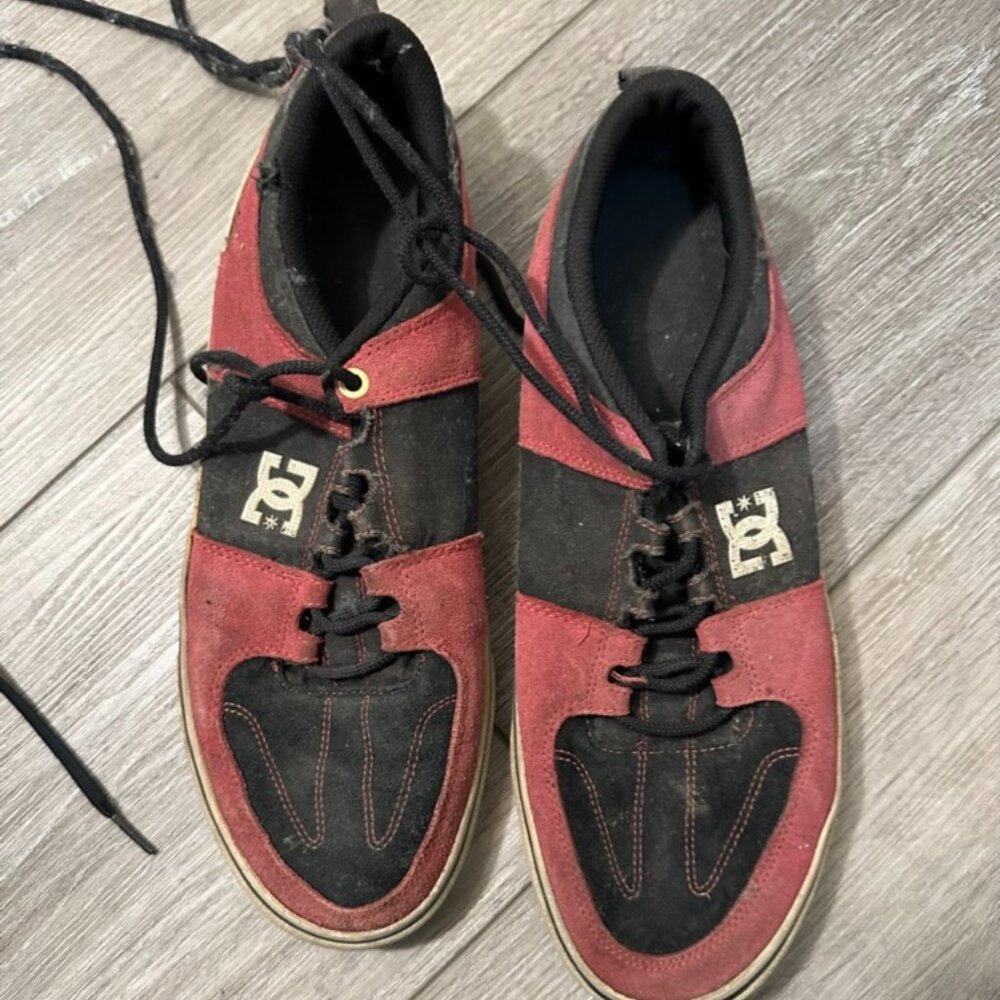 Men's DC Skate Shoes Sz 10.5